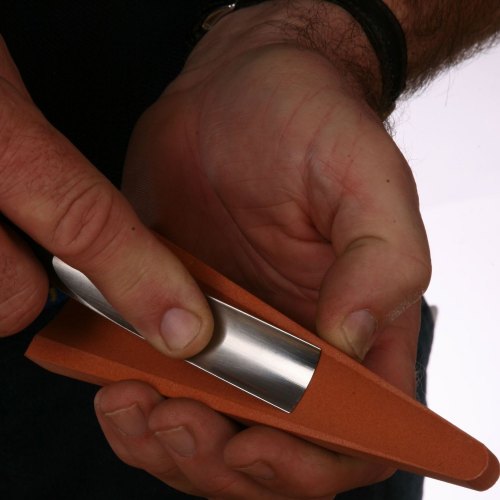 Sharpening for Carvers