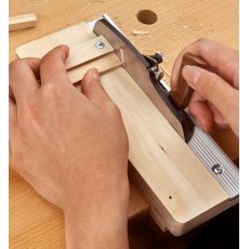 Veritas Miniature Right-Hand Shooting Plane & Board Veritas Miniature Right-Hand Shooting Plane & Board